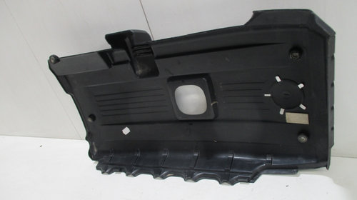 Capac motor BMW X5 E70 / E82 / 328i / 33