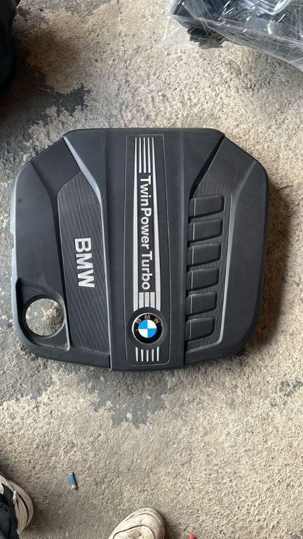 Capac motor BMW X5 F15 3.0 D