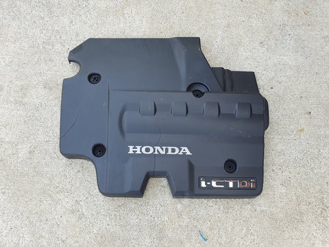Capac motor fisurat Honda Civic, 2.2 i-cdti, 2008