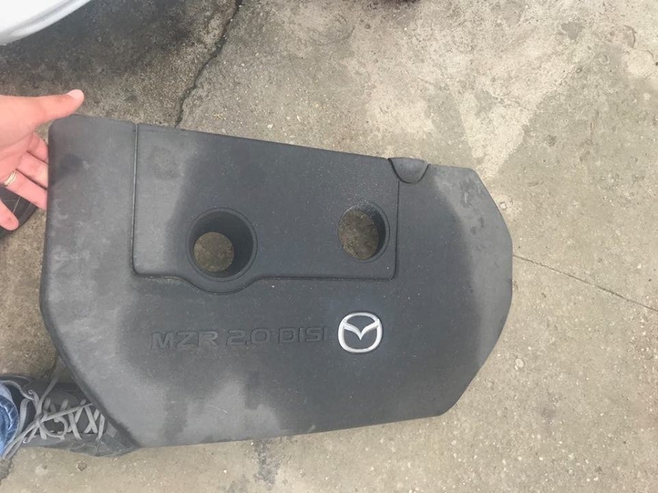 Capac motor Mazda 3 2.0 DISI 2010