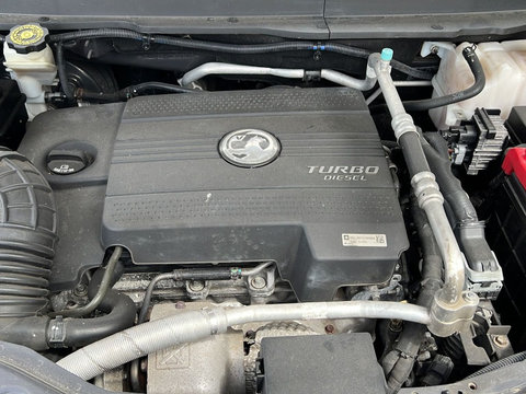 Capac motor Opel Antara 2.2 CDTI
