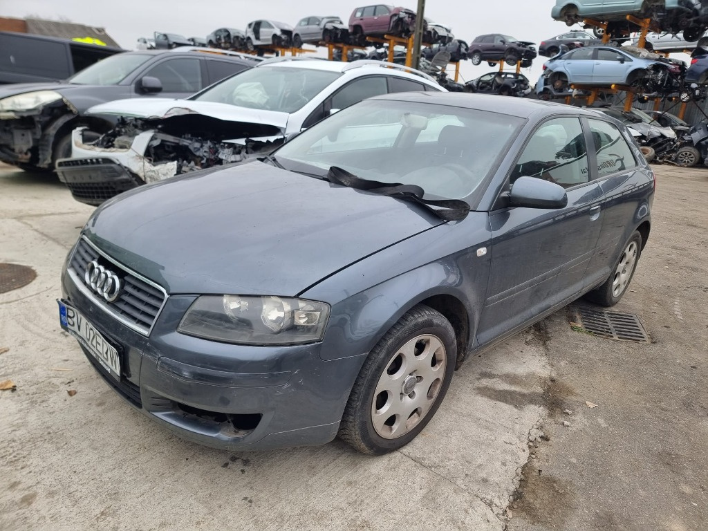Capac motor protectie Audi A3 8P 2005 ha