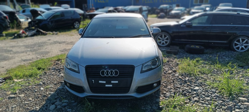 Capac motor protectie Audi A3 8P 2009 hatchback 1.