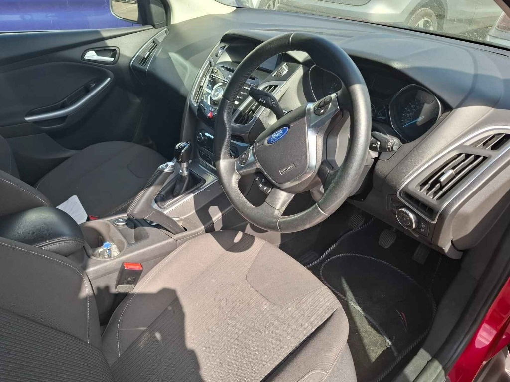 Capac motor protectie Ford Focus 3 2013 