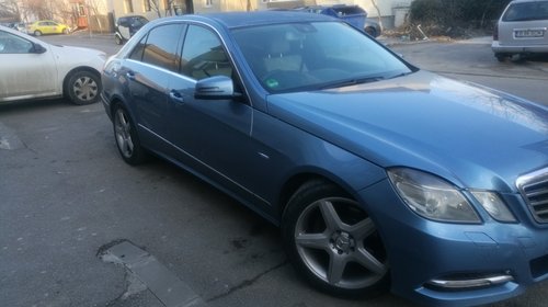 Capac motor protectie Mercedes E-CLASS W