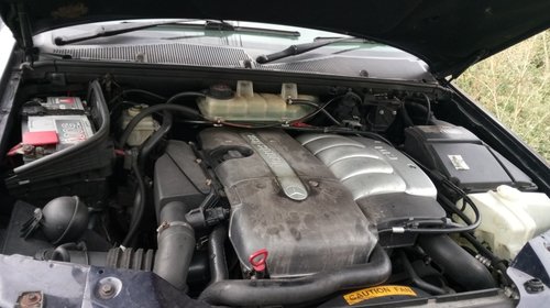 Capac motor protectie Mercedes M-CLASS W