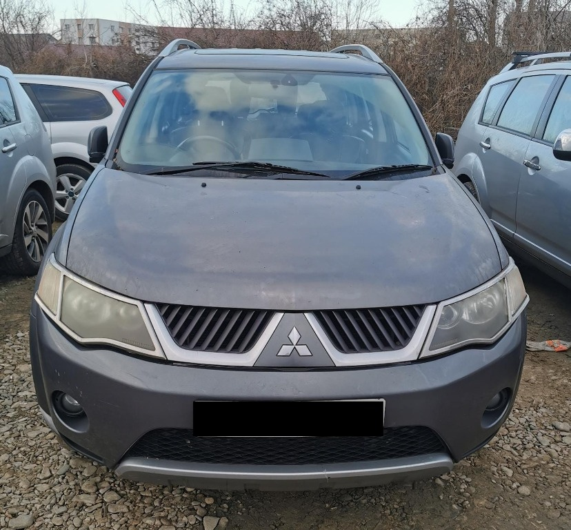 Capac motor protectie Mitsubishi Outlander 2010 SUV 2.0