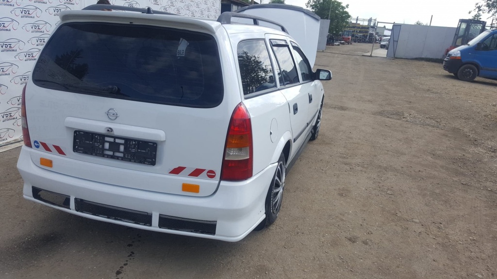 Capac motor protectie Opel Astra G 2001 