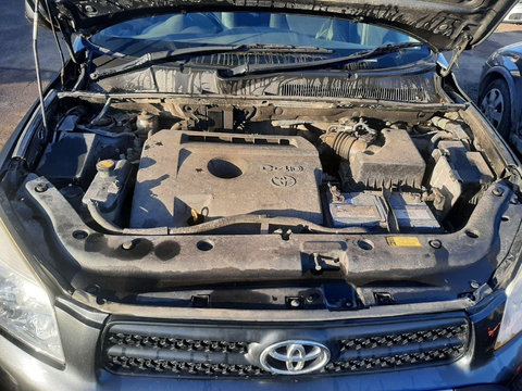 Capac motor protectie Toyota RAV 4 2007 SUV 2.2 TDI