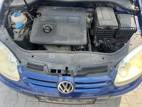 Capac motor protectie Volkswagen Golf 5 2005 HATCHBACK 1.4 i BCA