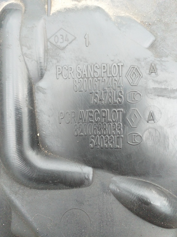 Capac motor Renault 2.0 dci euro 4 cod : 820067246