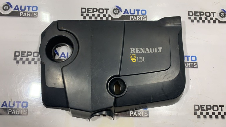 Capac motor Renault Scenic 2008 1.5 dci K9K724 Are o ureche ruptă