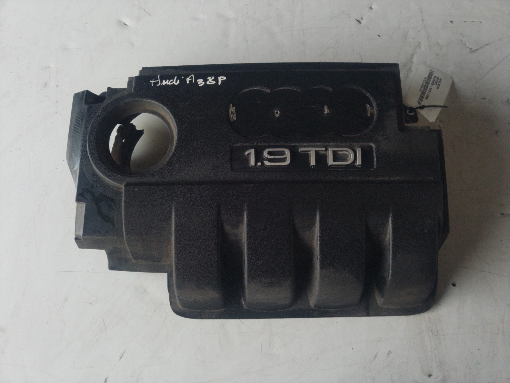 Capac motor Volkswagen Golf 5 (1k1) an [2004-2009] bmn 2.0 tdi cod piesa 03g103967j