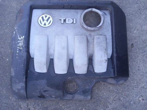 Capac motor VW Golf 5 1.9 TDI cod produs:03G103925BL/03G 103 925 BL