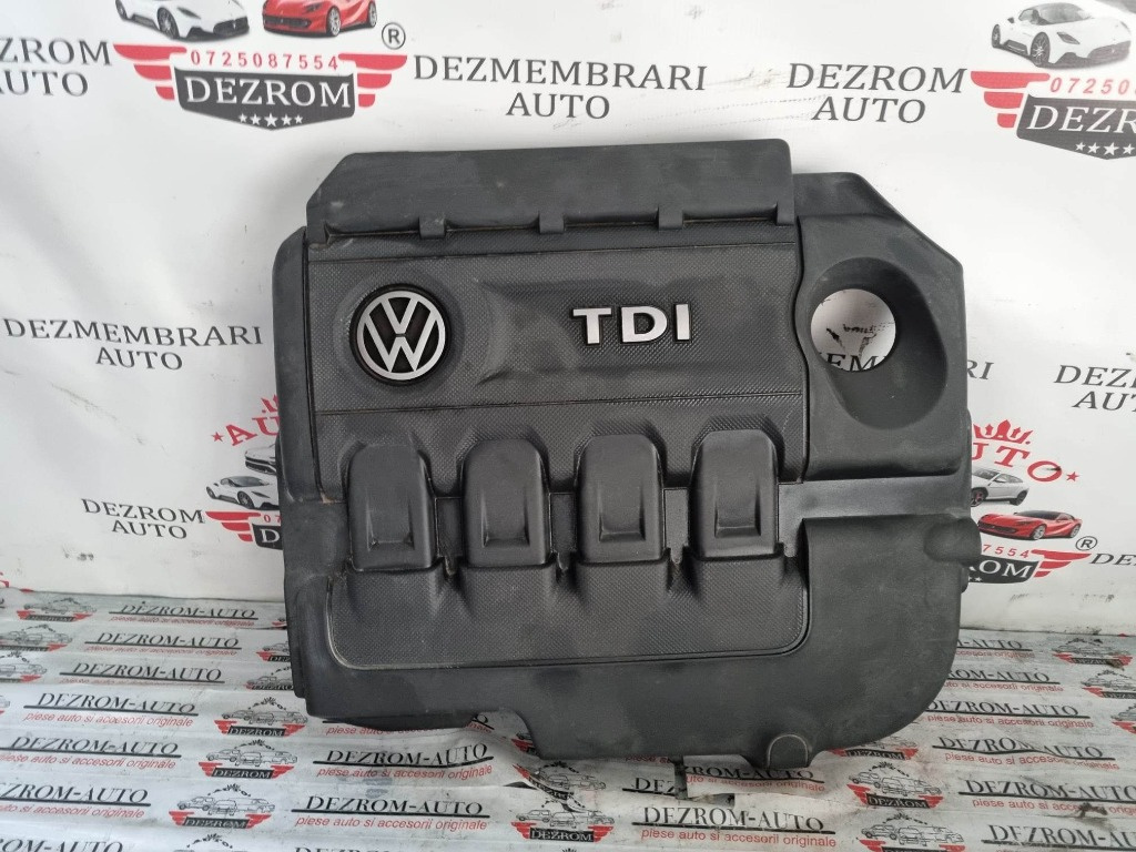 Capac motor VW Passat B8 2.0 TDI 150 cai motor CRLB cod piesa : 04L103925Q