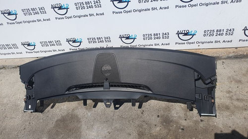 Capac plansa bord Opel Zafira C