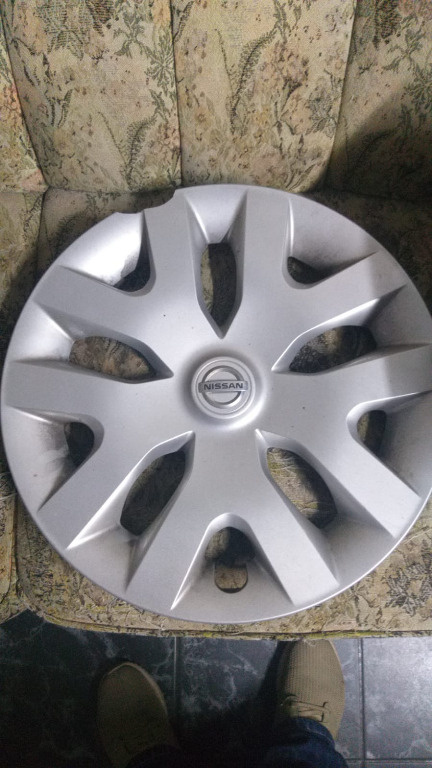 Capac roata 16 " janta tabla Nissan Qashqai - cu defectiune ! cod OE : 403151KK0B