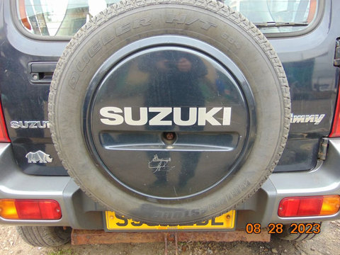 Capac roata rezerva Suzuki Jimny 1998-2018 capac roata rezerva original negru