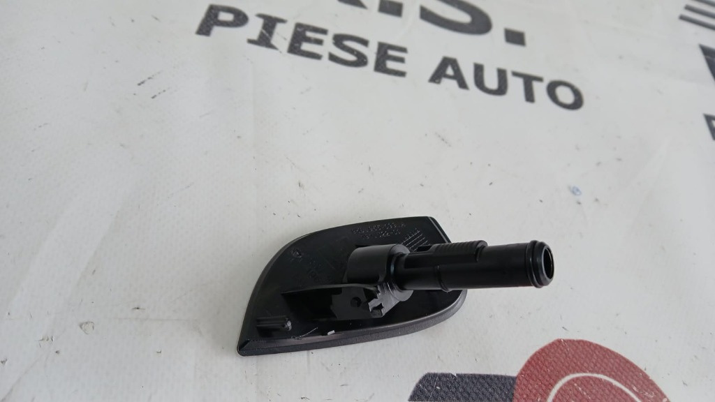 Capac spalator far PORSCHE MACAN 2014-20