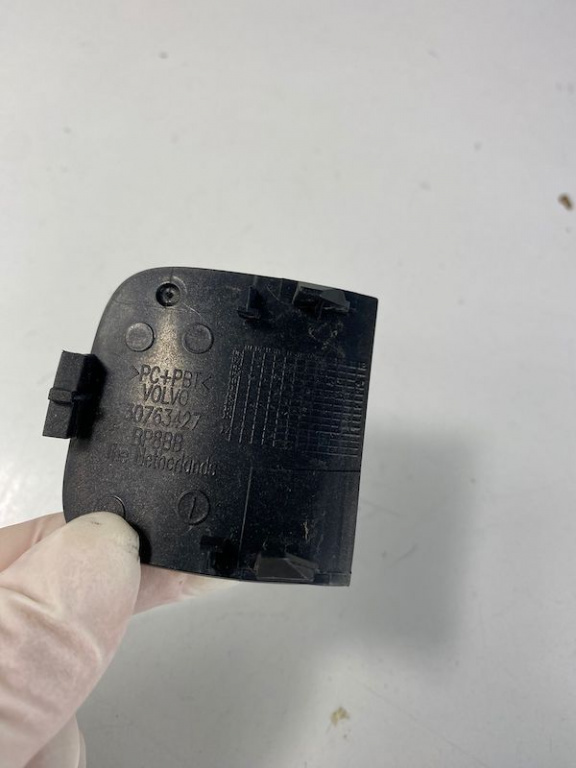 Capac tractare spate Volvo XC60 2008-201