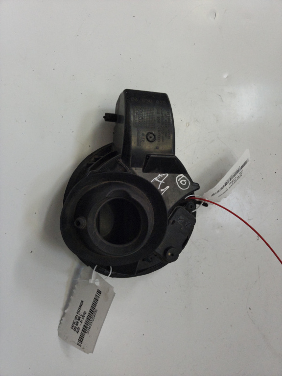 Capac usa rezervor Audi A1 an 2010 cod piesa 8X0809906C