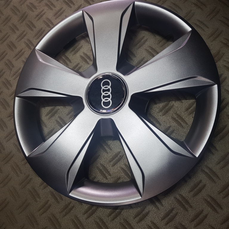 Capace Audi r15 la set de 4 bucati cod 331