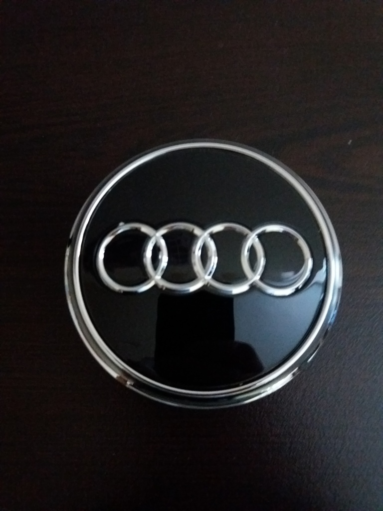 Capace capacele centrale jante aliaj AUDI cod 4L0601170 negru