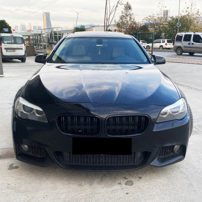 Capace oglinda tip BATMAN compatibile cu BMW Seria