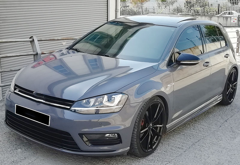Capace oglinda tip BATMAN VW Golf VII 2012-2019 - negru lucios - BAT10086/C592-BAT2