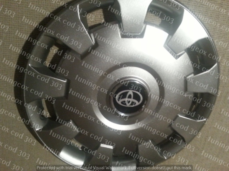 Capace roti Toyota r15 la set de 4 bucati cod 303