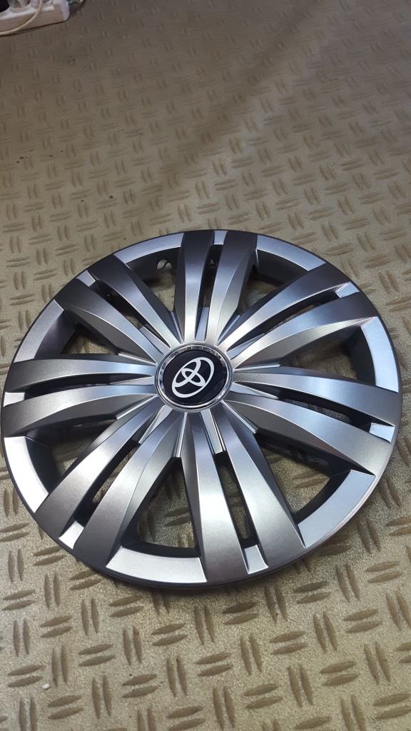 Capace Toyota r16 la set de 4 bucati cod 427