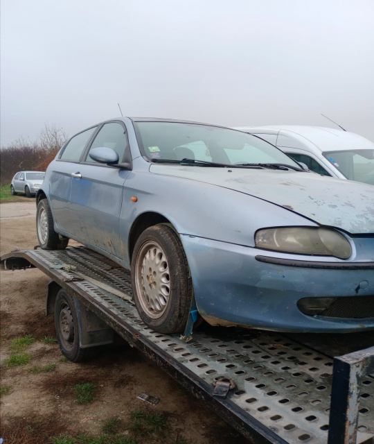 Capitonaj capota motor Alfa Romeo 147 [2000 - 2004]