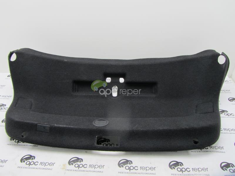 Capitonaj haion VW Passat B8 Sedan Original cod 3G5867605 Ca9