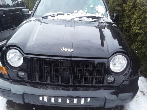 Capotă Jeep Cherokee 2,8 crd din 2008