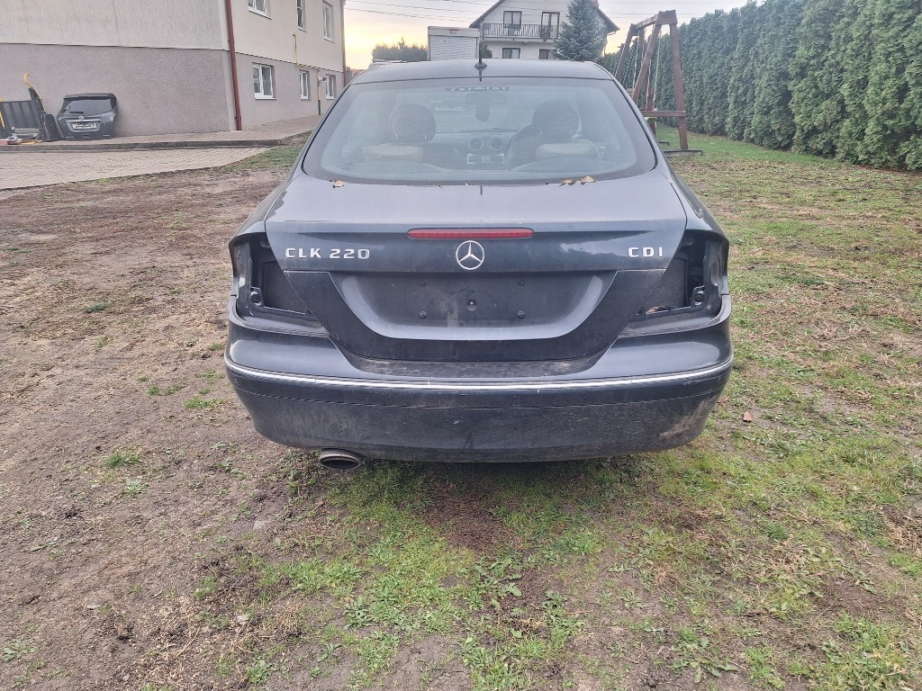 Capotă portbagaj Mercedes CLK c209