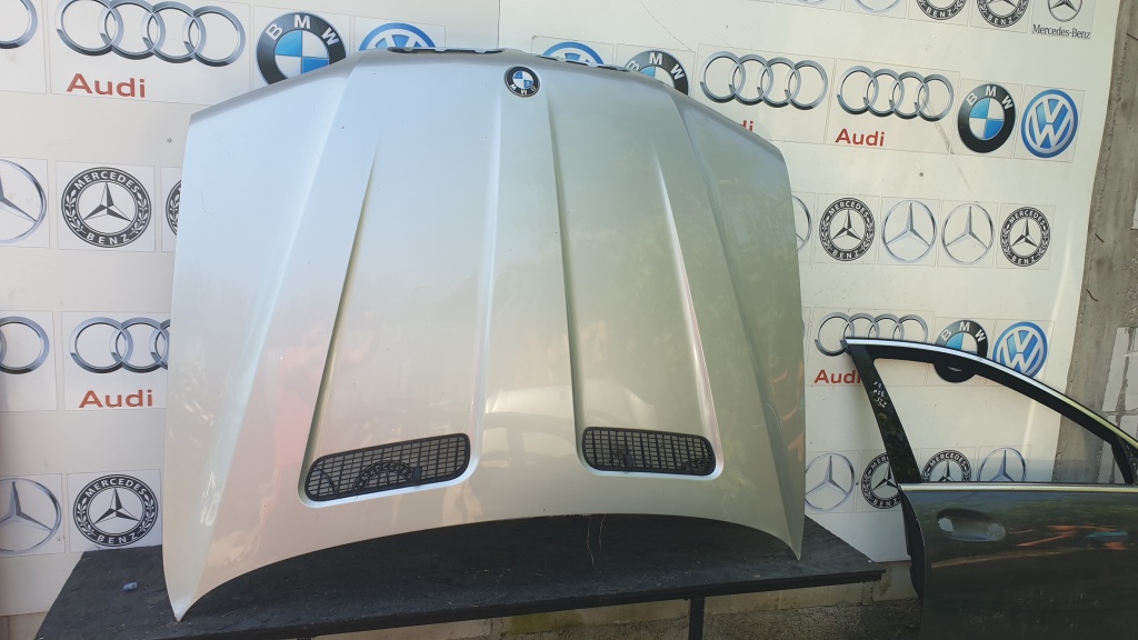 Capota Bmw x5 NFL cu defect