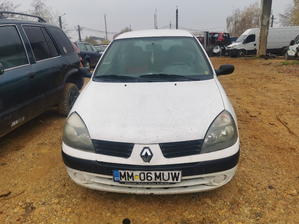 Capota fata Renault Clio 1,5 DCI