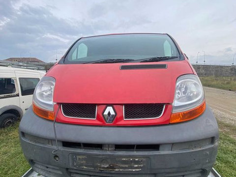 Capota fata Renault Trafic din 2005