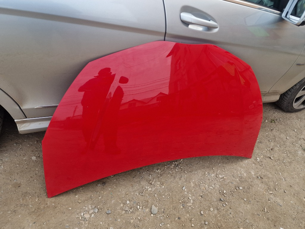Capota fata toyota yaris 2011 2012 2013 