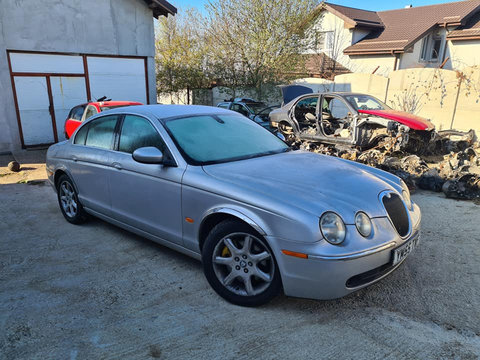 Capota Jaguar S-Type 2007 berlina 2700