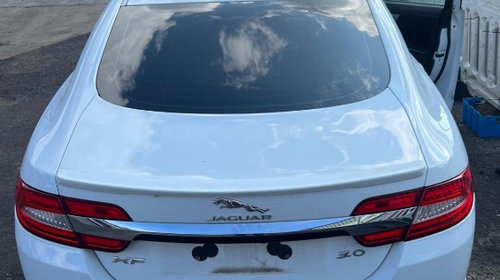 Capota Jaguar XF 2015 Sedan 3.0