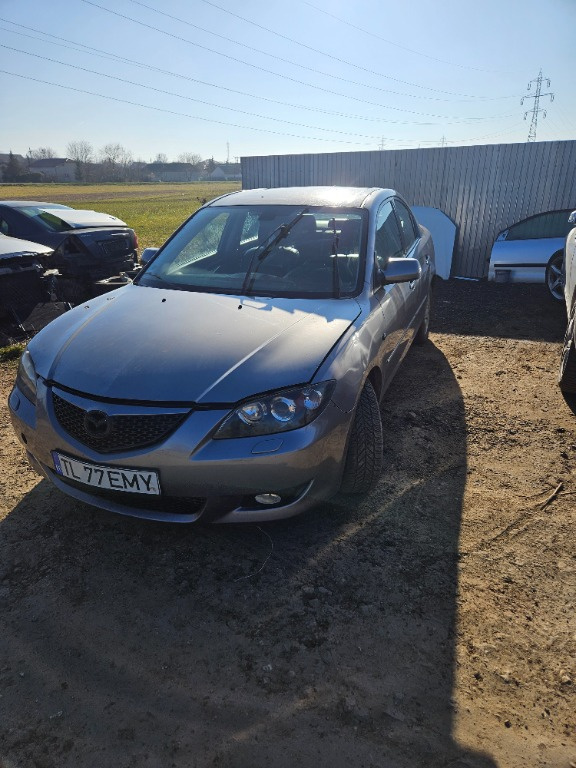 Capota mazda 3 an 2006