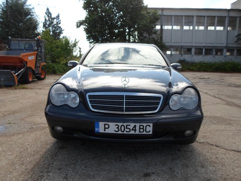 Capota Mercedes C class W203