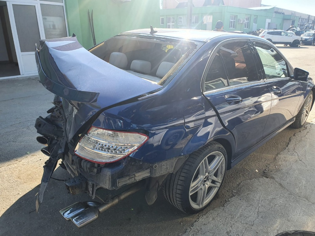 Capota Mercedes C-Class W204 2010 berlin
