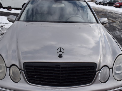 Capota Mercedes E Class W211 640