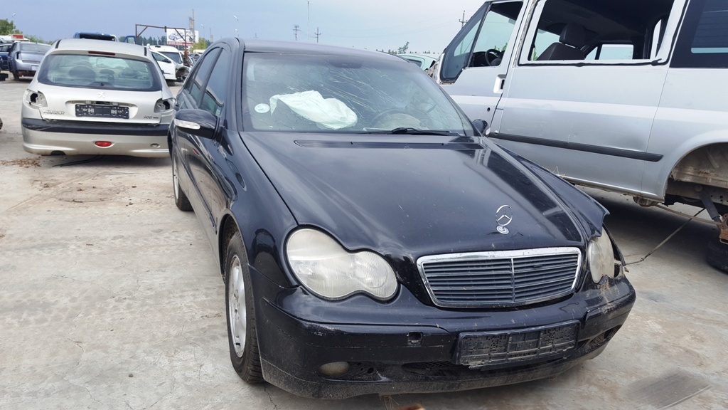 Capota motor argintie Mercedes C-Class W