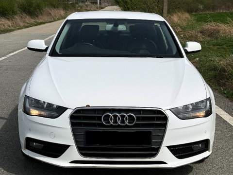 Capota motor Audi A4 B8 din 2013 Facelift