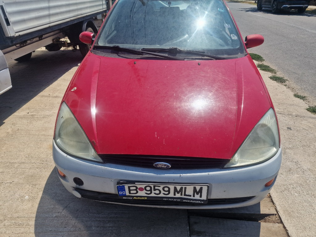 Capota motor Ford Focus 1