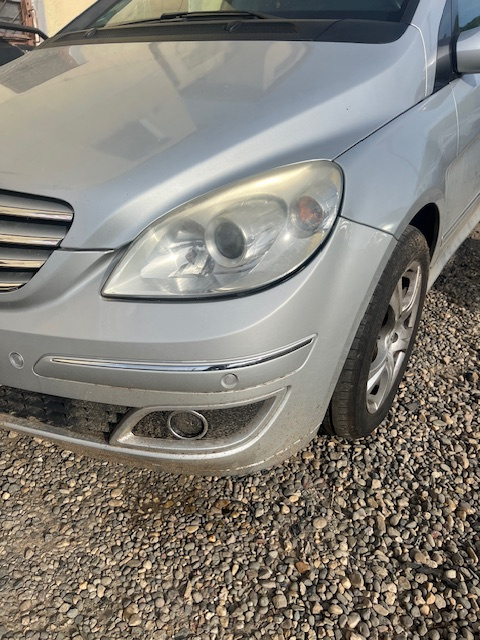 Capota motor Mercedes-Benz B-Class W245 