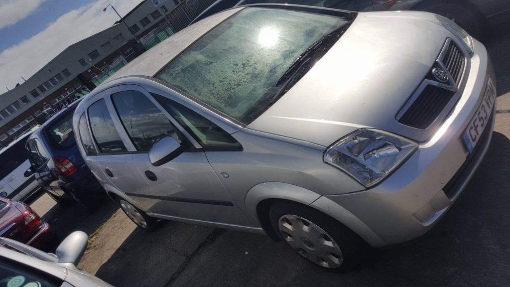 Capota motor Opel Meriva